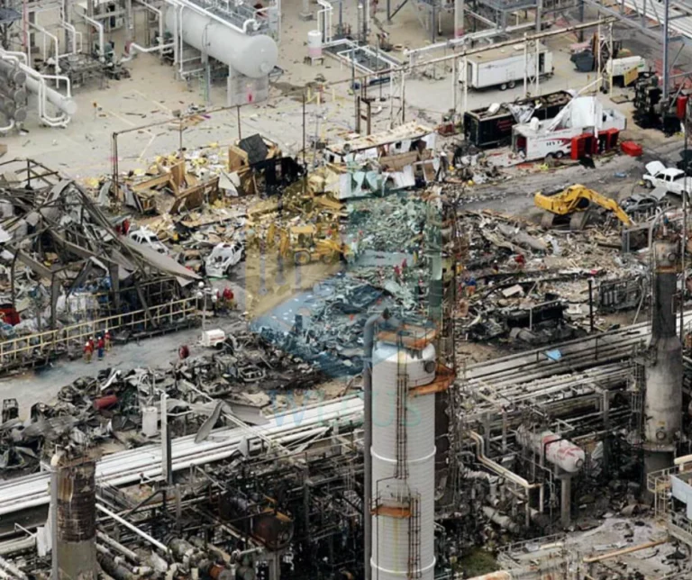 Texas city Refinery Explosion 2005